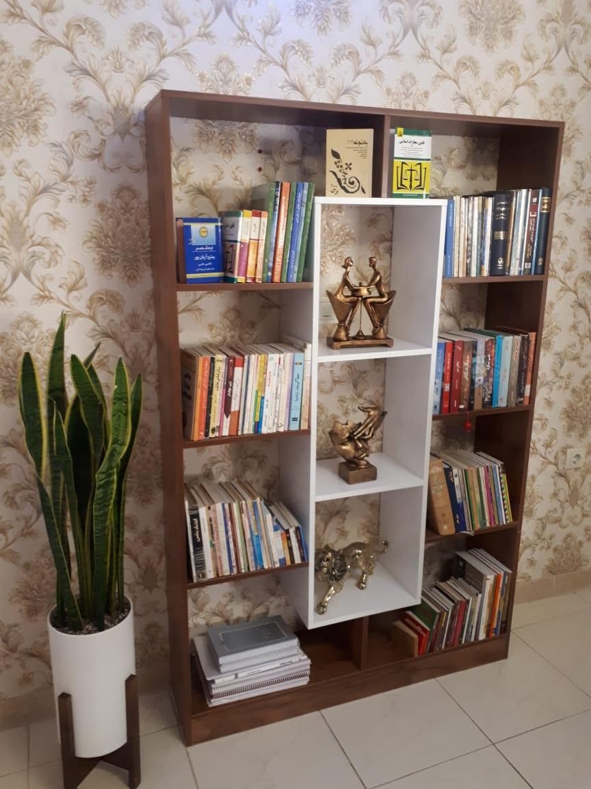 کتابخانه و بوفه طرح یکتا|کتابخانه، شلف، قفسه‌های دیواری|شیراز, تندگویان|دیوار