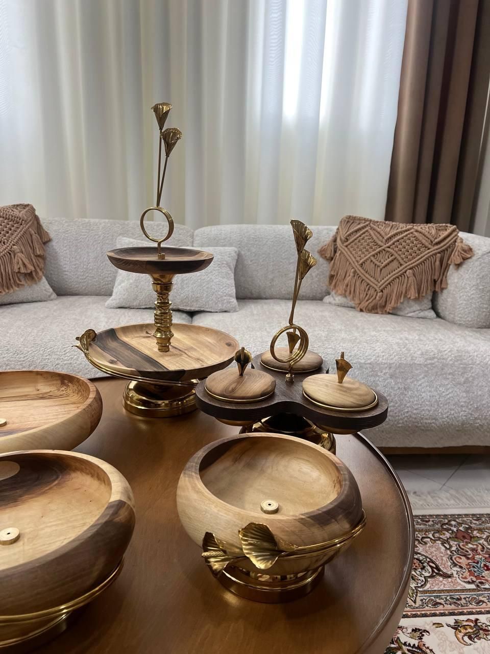سرویس پذیرایی چوبی فلزی ۵ تکه پرداخت درب منزل|ظروف سرو و پذیرایی|تهران, تهرانپارس شرقی|دیوار