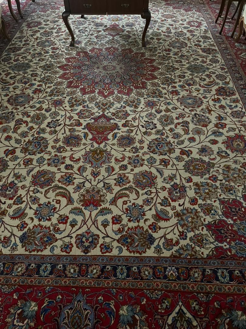 انواع فرش و قالیچه دستباف خریدار هستم|فرش|مشهد, احمدآباد|دیوار