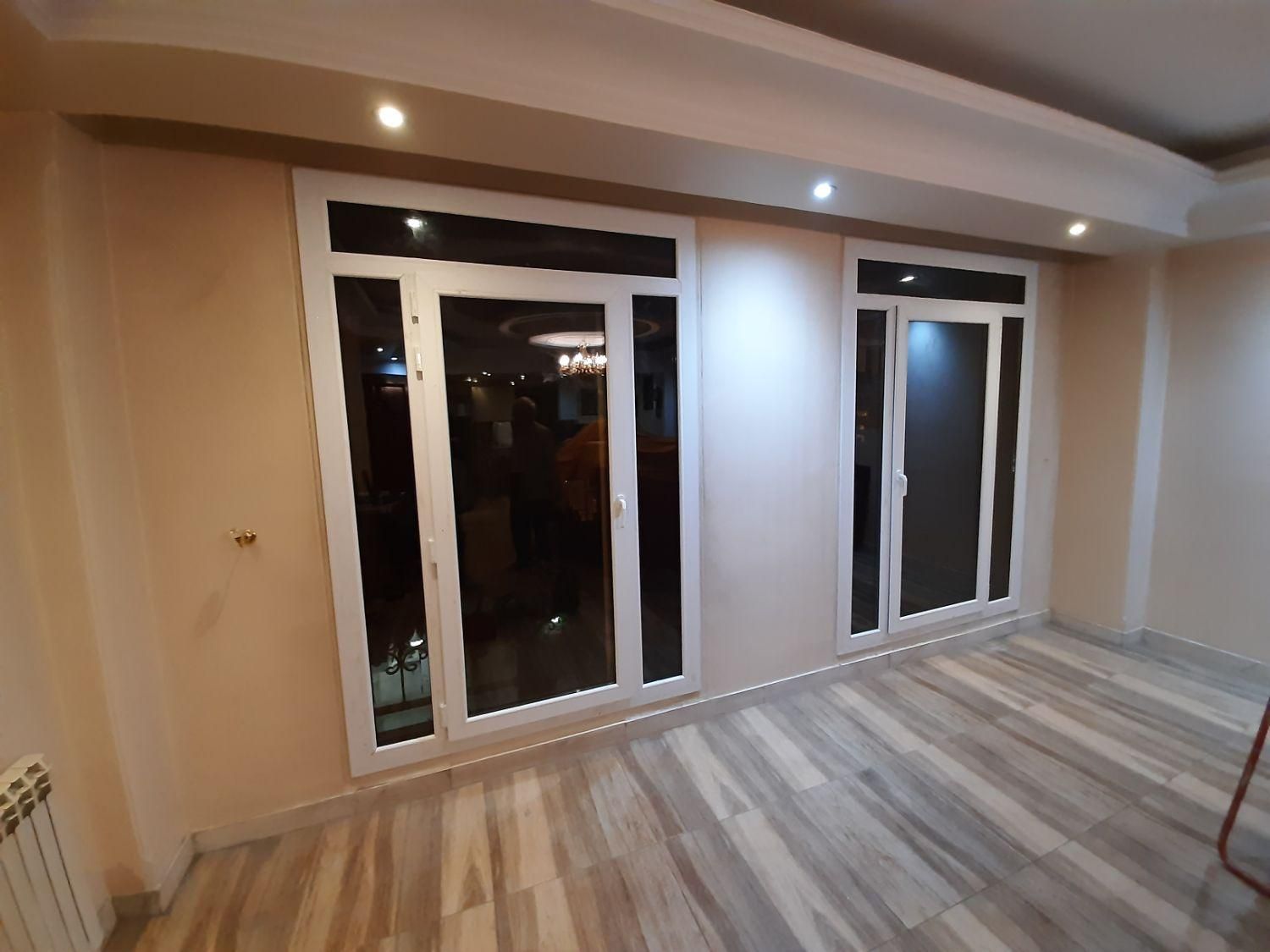 درب و پنجره دوجداره upvc وانواع توری کشویی و ثابت|مصالح و تجهیزات ساختمان|فردیس, |دیوار