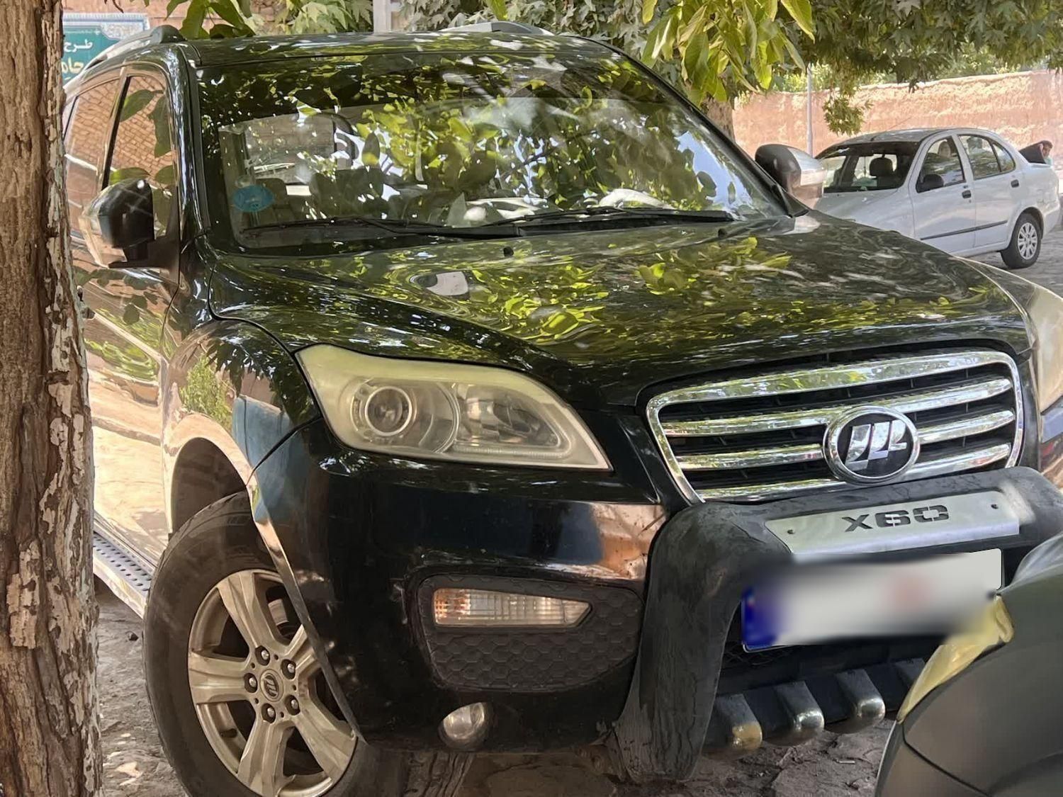 لیفان X60 دنده‌ای، مدل ۱۳۹۲|خودرو سواری و وانت|کاشان, پشت شهربانی|دیوار
