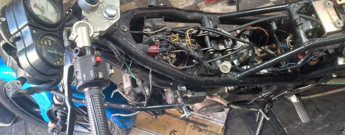 کاوازاکی ZX150.سبک،سنگین.|موتورسیکلت|تهران, امامت|دیوار