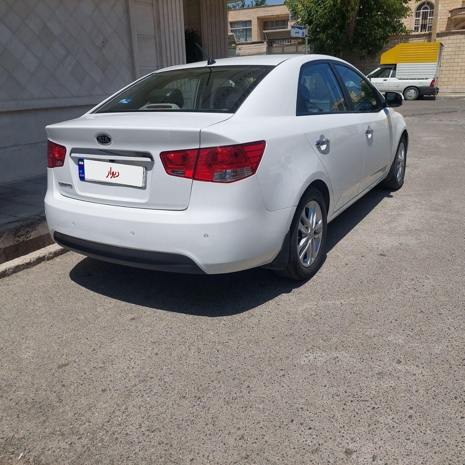 کیا سراتو آبشنال ۲۰۰۰|خودرو سواری و وانت|ارومیه, |دیوار