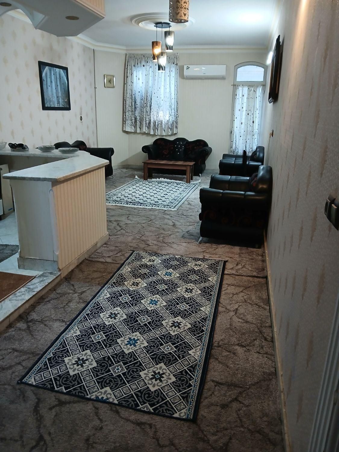 خونه شخصی دربست ۱خواب مبله با پارکینگ|اجارهٔ کوتاه‌مدت آپارتمان و سوئیت|مشهد, ده دی|دیوار
