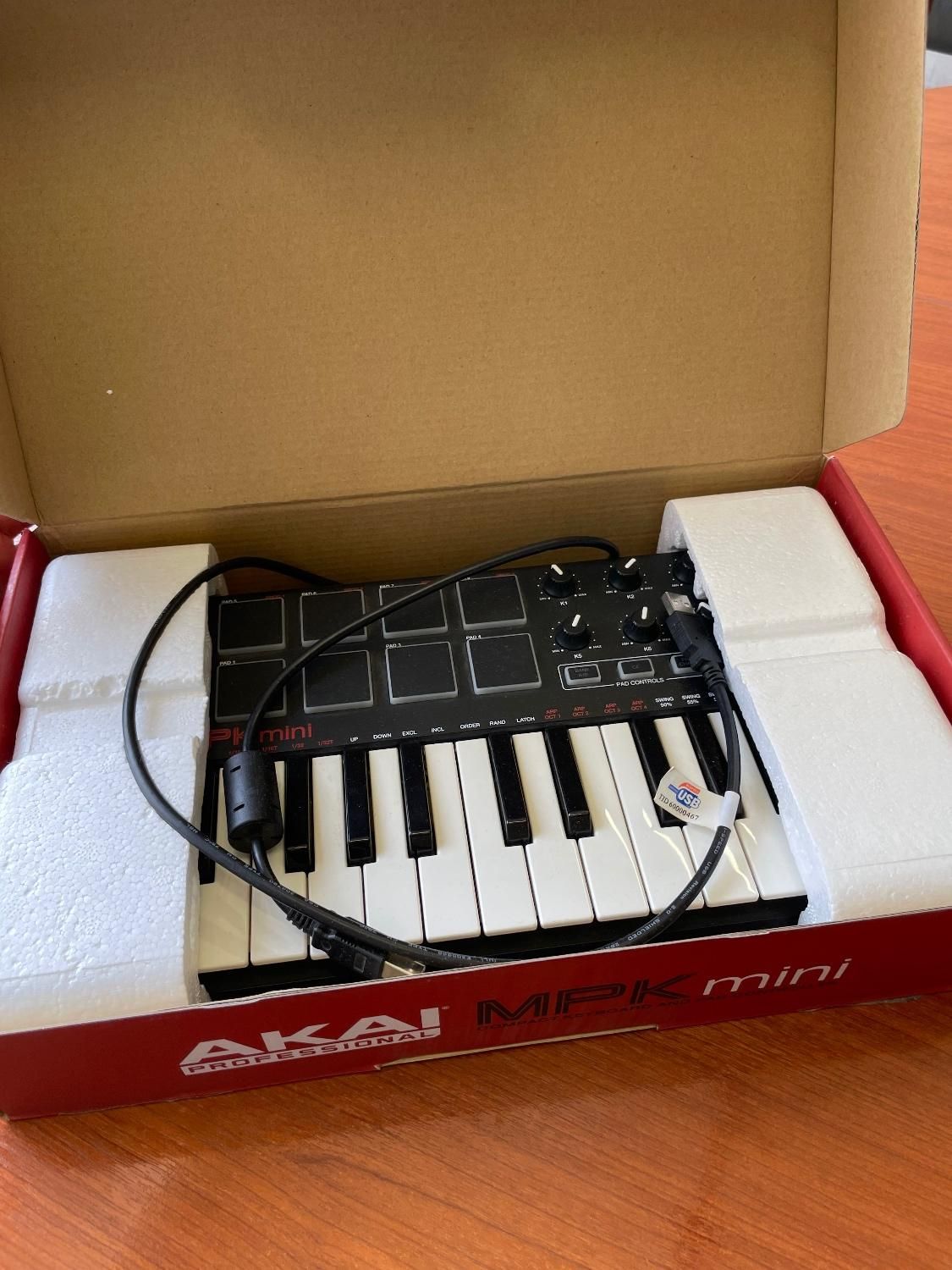 میدی کنترلر AKAI MPK Mini MK3|پیانو، کیبورد، آکاردئون|تهران, نارمک|دیوار