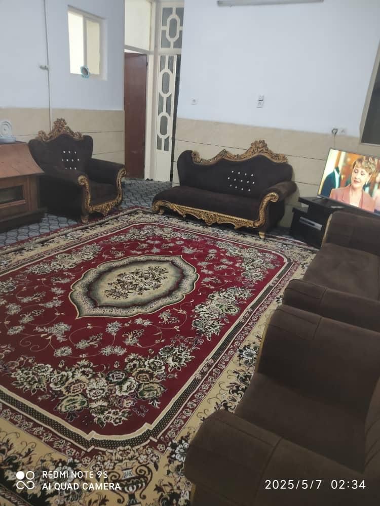 منزل مبله ..پاسخ درهرساعت ازشبانه روز|اجارهٔ کوتاه‌مدت آپارتمان و سوئیت|شیراز, کوشک میدان|دیوار