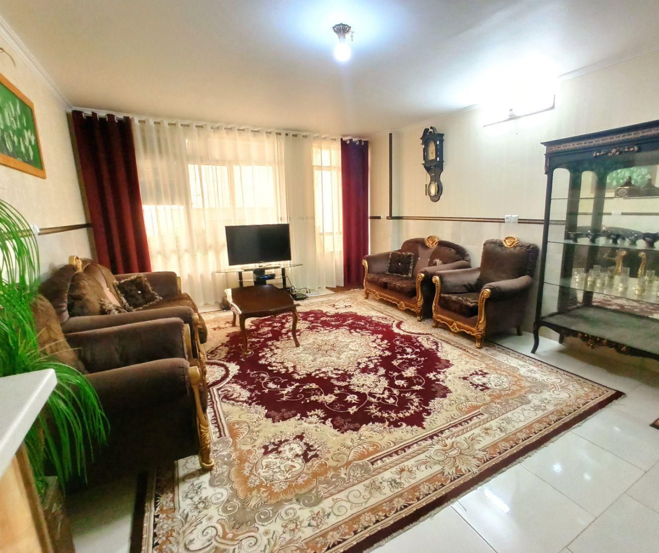 آپارتمان و منزل مبله شیک،مرکزشهر، سوئیت مسافردربست|اجارهٔ کوتاه‌مدت آپارتمان و سوئیت|یزد, |دیوار