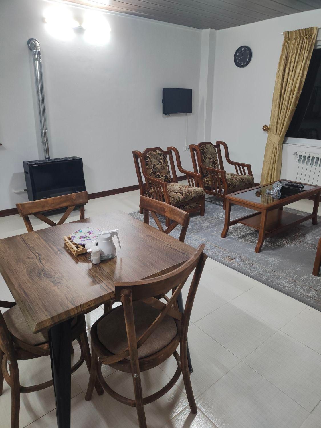 اجاره سوییت یک اتاق خوابه داخل مجتمع|اجارهٔ کوتاه‌مدت آپارتمان و سوئیت|املش, |دیوار