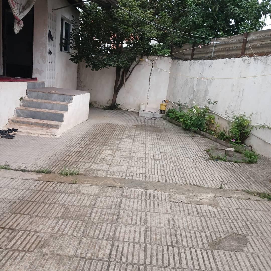 ویلا۲۷۰متری وسط محل،با سندتک برگ ،بهترین لوکیشن|فروش خانه و ویلا|آمل, |دیوار