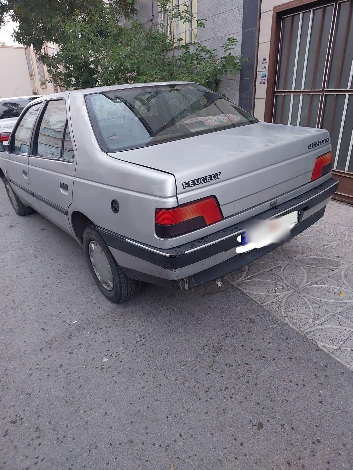 پژو ۴۰۵   دوگانه کارخانه.  مدل ۸۸|خودرو سواری و وانت|همدان, |دیوار