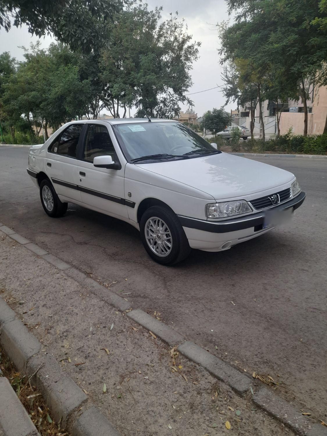 پژو  slx405مدل ۹۸|خودرو سواری و وانت|اصفهان, دانشگاه اصفهان|دیوار