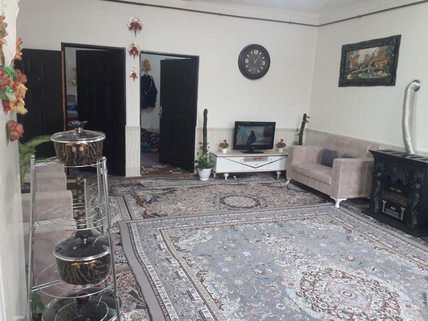 فروش واحد ۹۵ متری شخصی ساز در دخانیات|فروش آپارتمان|رشت, دخانیات|دیوار