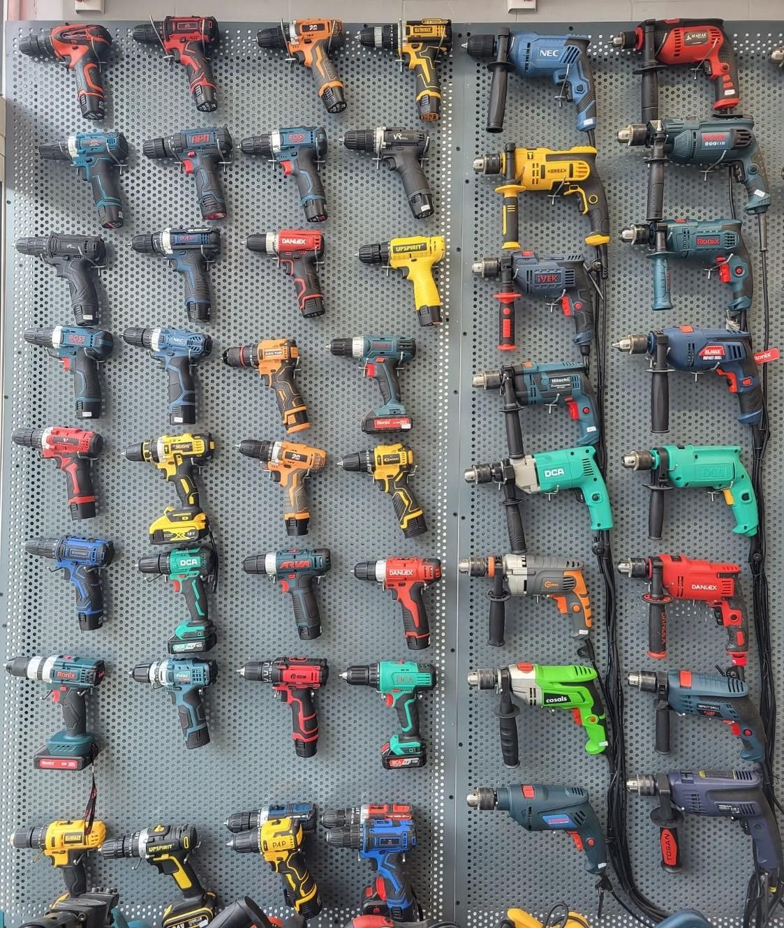 دریل شارژی پیچگوشتی برقی پیچبند دلرچکشی|فروشگاه و مغازه|مشهد, هنرور|دیوار