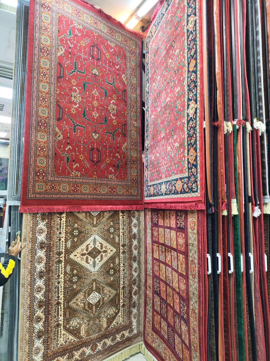 فرش بلوچی چهار متری لاکی روناسی صالح نگارین|فرش|مشهد, امیر|دیوار