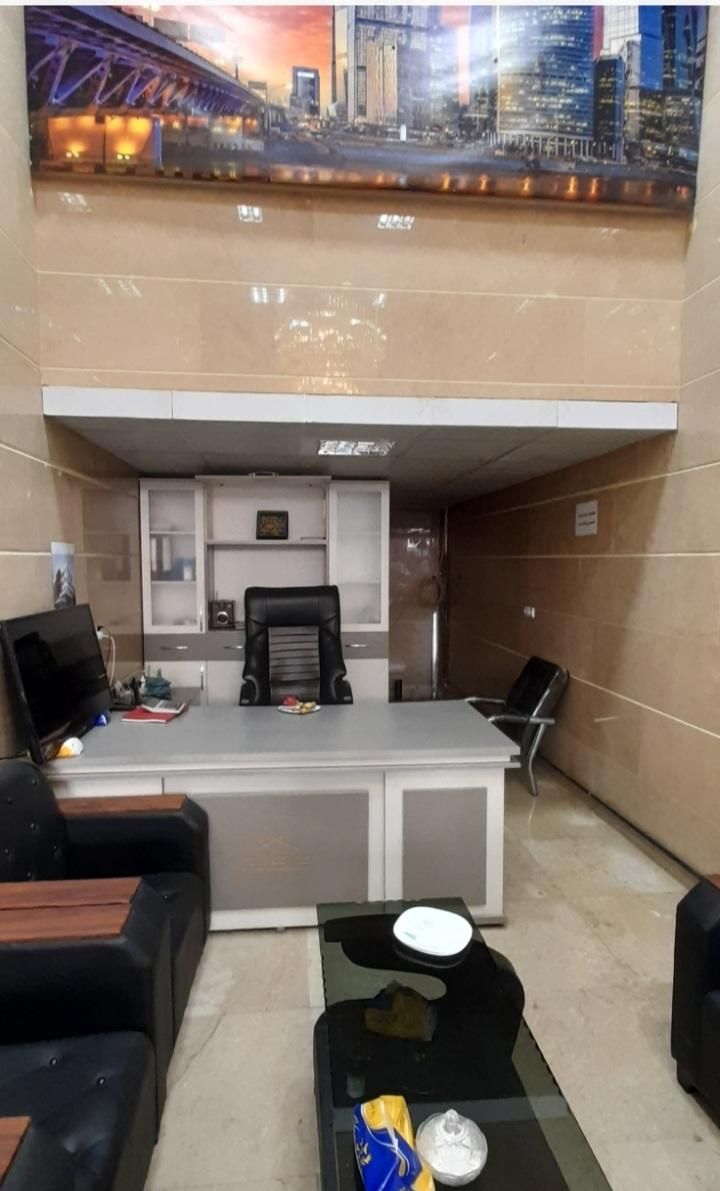 مغازه ۲۰متر بر خ ۱۳۹|اجارهٔ مغازه و غرفه|تهران, خاک سفید|دیوار