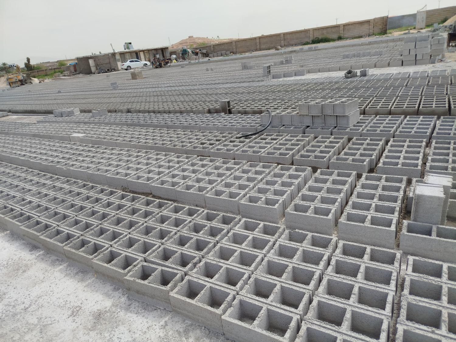 بلوک ساده و ته پر|مصالح و تجهیزات ساختمان|شیراز, سلطان آباد|دیوار