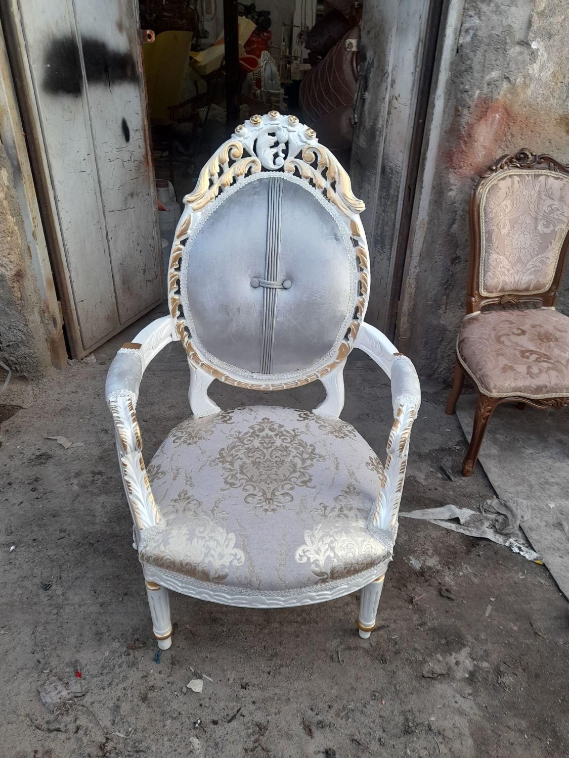 تعمیرات رنگ و روکوبی مبل تاج*** تحویل به موقع|خدمات پیشه و مهارت|تبریز, |دیوار