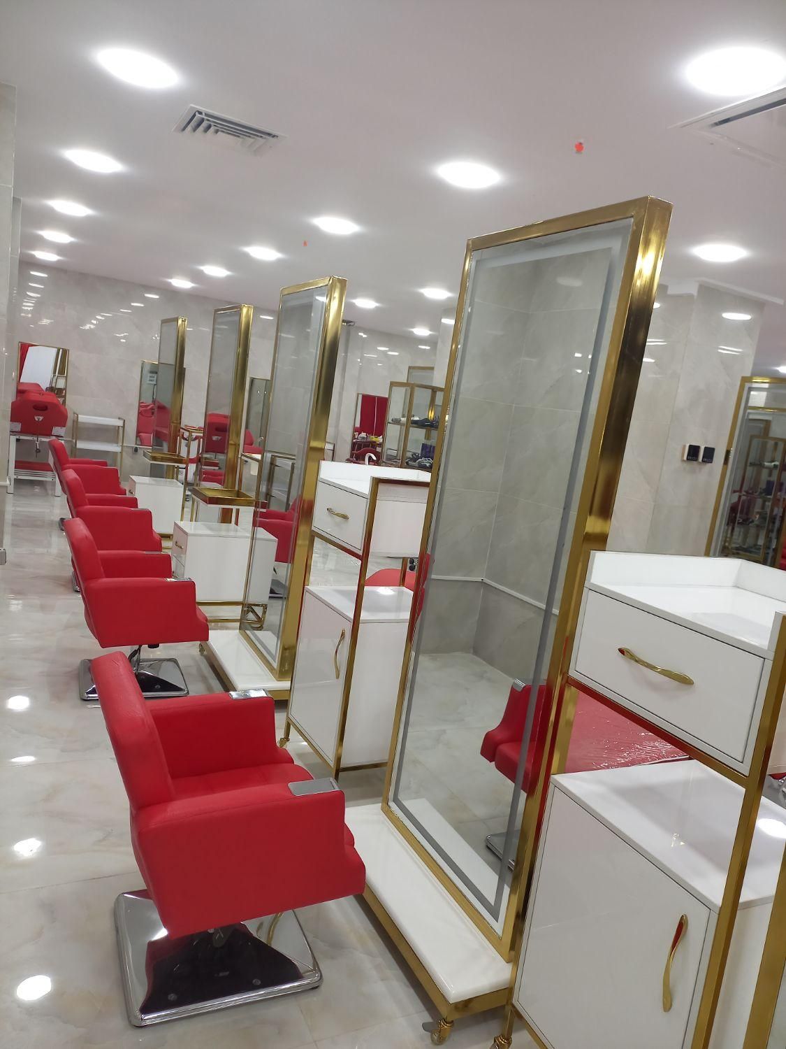 آرایشگری زنانه|استخدام درمانی، زیبایی، بهداشتی|اسلامشهر, باغ فیض|دیوار