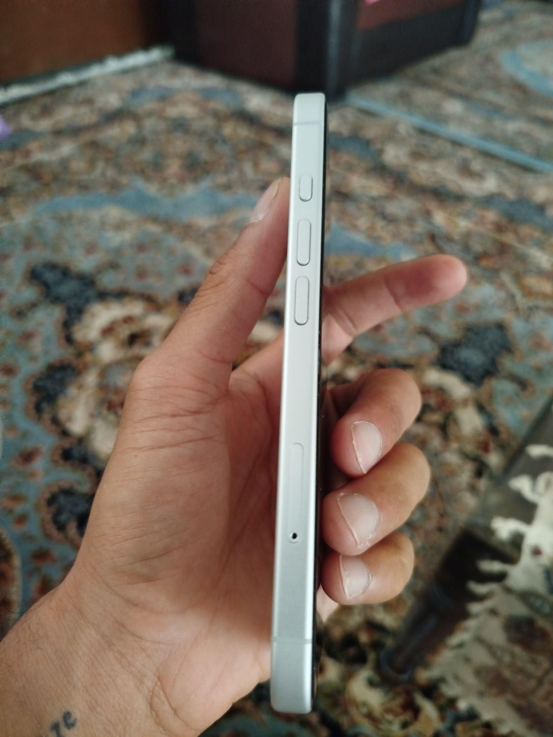اپل iPhone 16|موبایل|اصفهان, ارغوانیه|دیوار