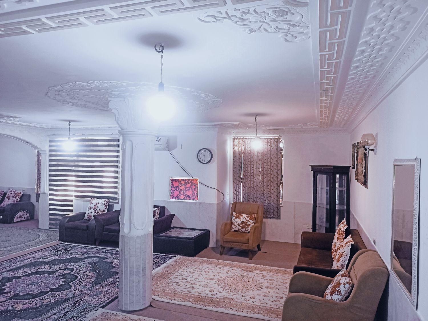 منزل - سوئیت - آپارتمان « تمیز » پارکینگ اختصاصی|اجارهٔ کوتاه‌مدت آپارتمان و سوئیت|بندرعباس, |دیوار