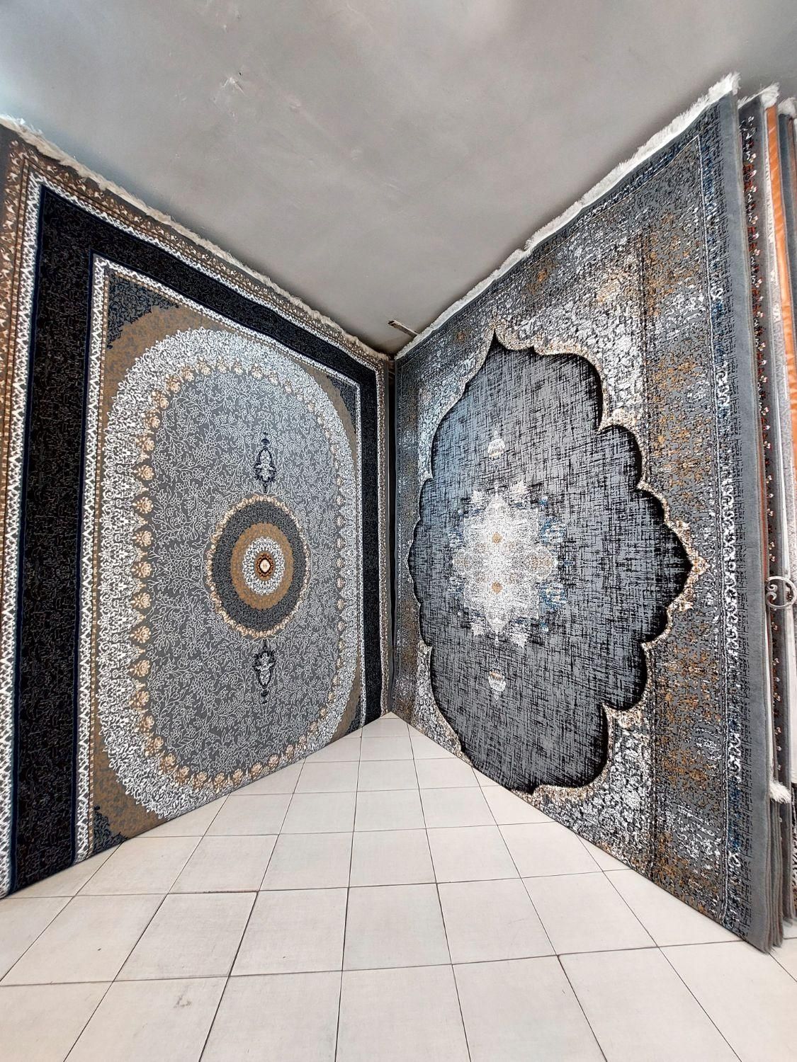 فرش۱۲ متری تصاویر بالا فقط ۳/۵۰۰|فرش|مشهد, طلاب|دیوار