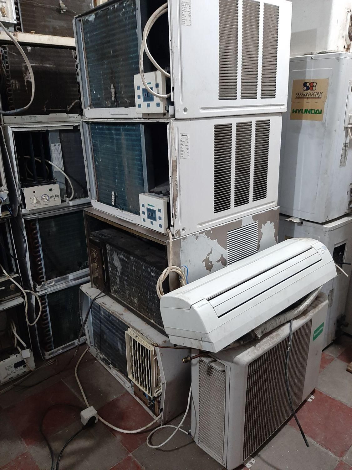 خریدار (کولر پنجره ای و اسپلیت)|کولر گازی و فن‌کوئل|رشت, حسین آباد|دیوار