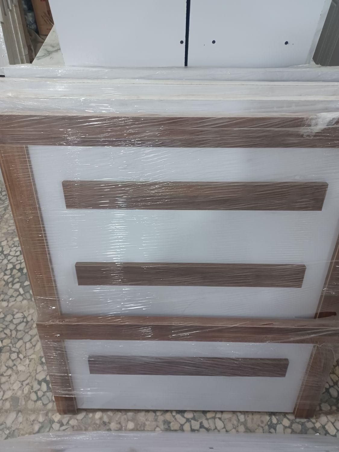 تخت خواب( قیمت تولیدی)|تخت و سرویس خواب|زاهدان, |دیوار