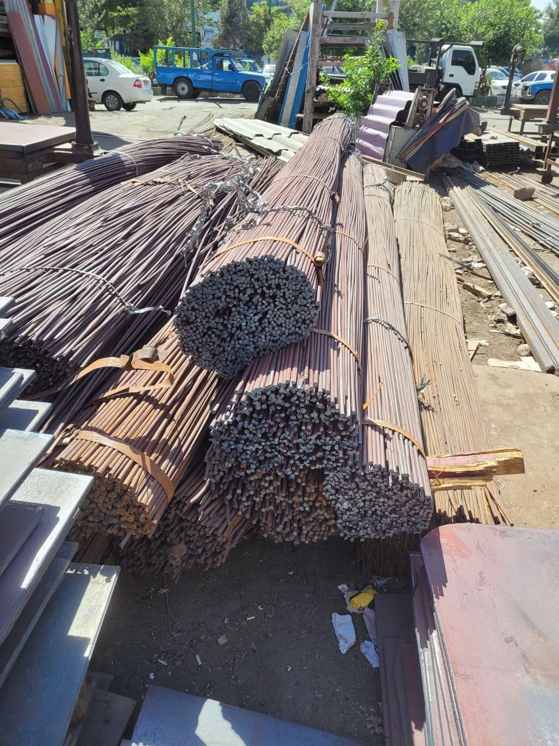 رابیتس راویز رابیس و میلگرد۱۰ساده سیم ۱/۵ آرماتور|عمدهفروشی|تهران, شهرک امام خمینی|دیوار