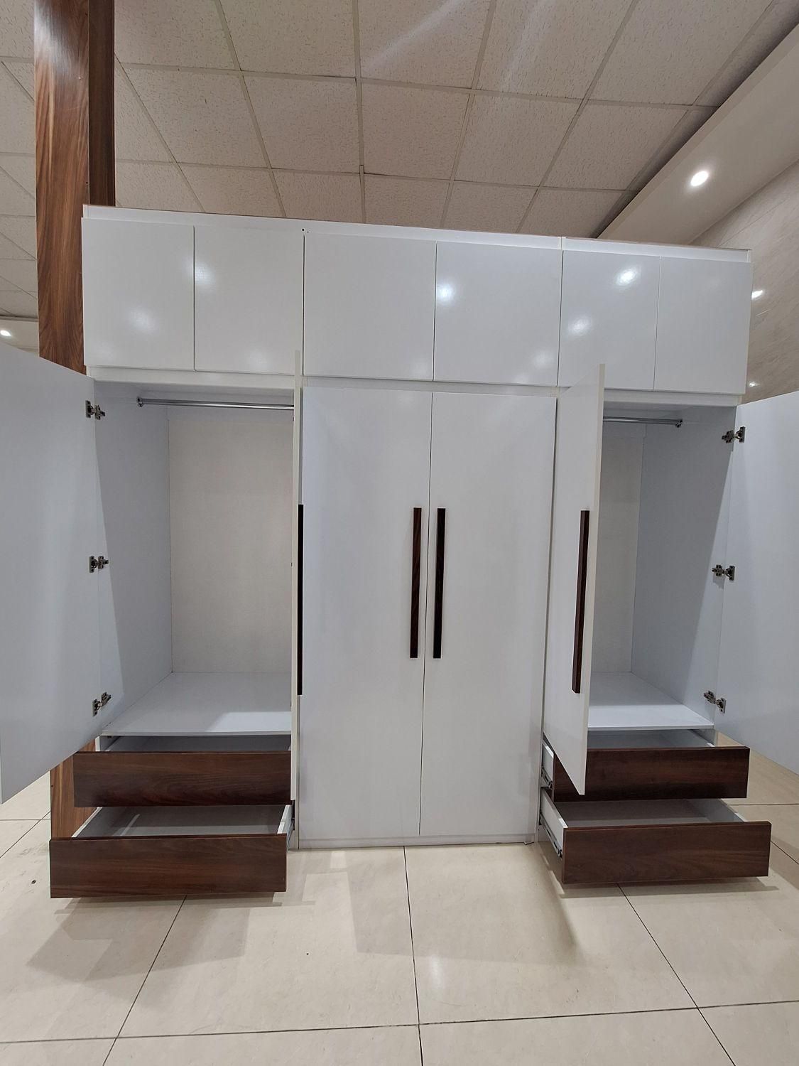 کمددیواری /کمددیواری دورنگ مدرن جای رختخواب و لباس|جاکفشی، کمد، دراور|فردیس, شهرک وحدت|دیوار