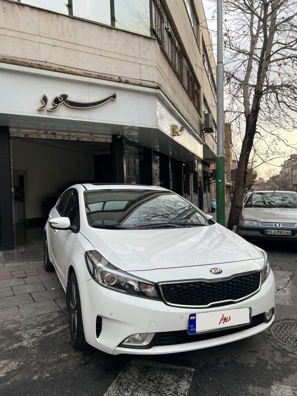 کیا سراتو اتوماتیک 2000cc، مدل ۲۰۱۷|خودرو سواری و وانت|تهران, فاطمی|دیوار