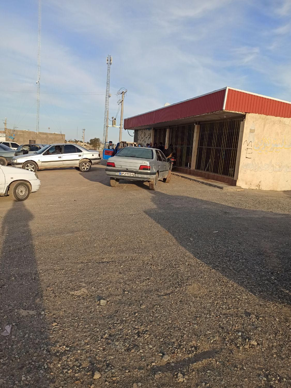 یک دانگ جایگاه سوخت فهرج ،نگین کویر|فروش دفتر صنعتی، کشاورزی، تجاری|بم, |دیوار