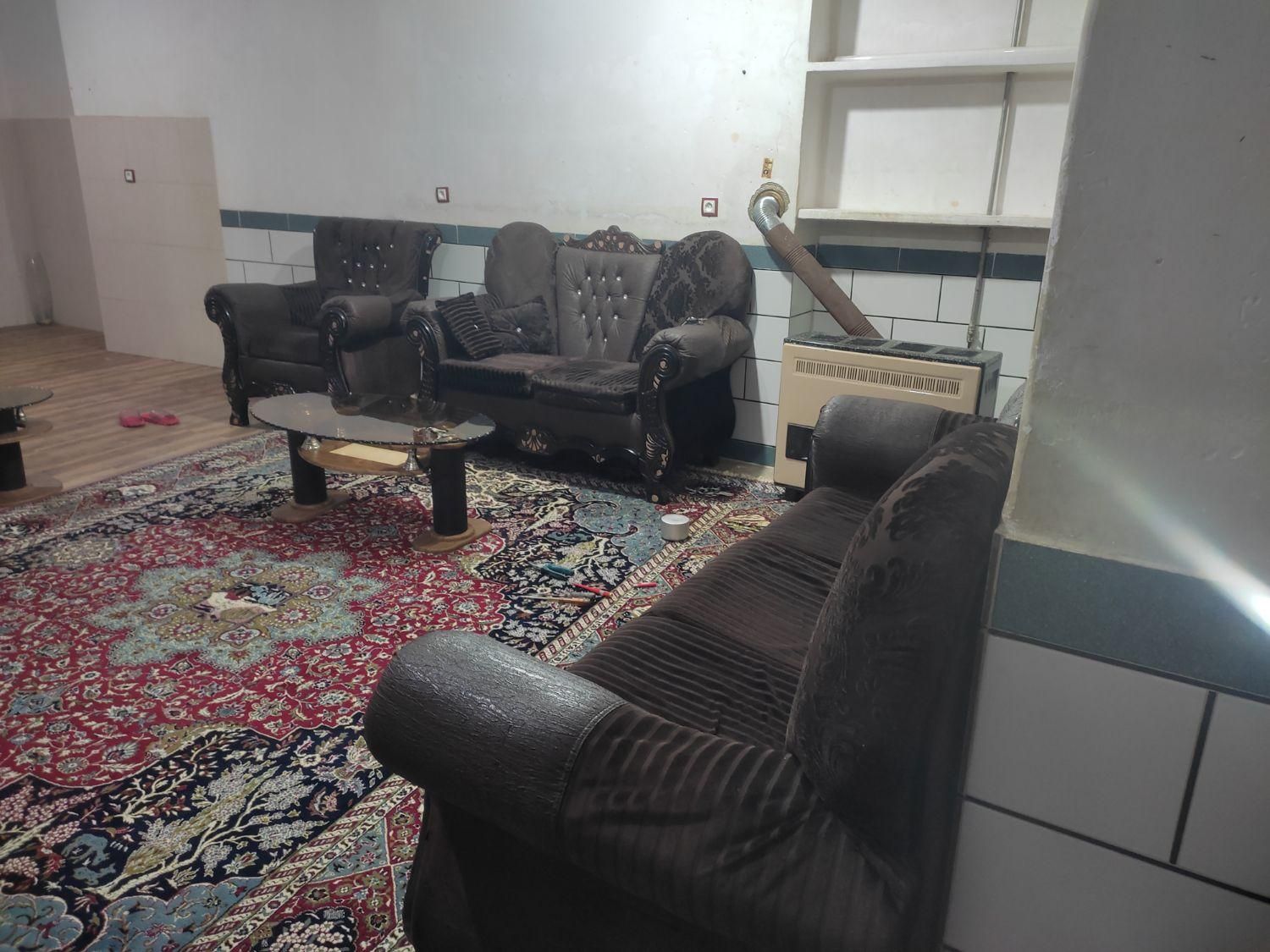 اجاره روزانه/هفتگی/ماهانه آپارتمان ۱۰۰ متری|اجارهٔ کوتاه‌مدت آپارتمان و سوئیت|آزادشهر, |دیوار