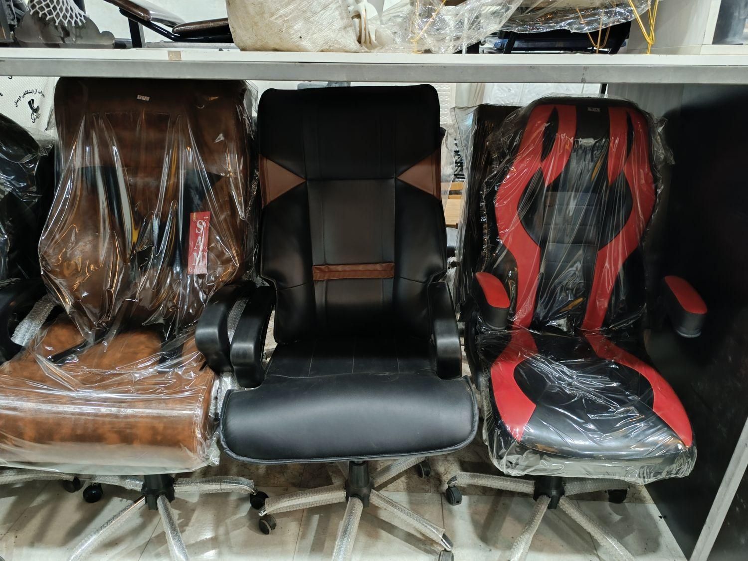 صندلی چرخدار مدیریت|صندلی و نیمکت|کاشان, |دیوار