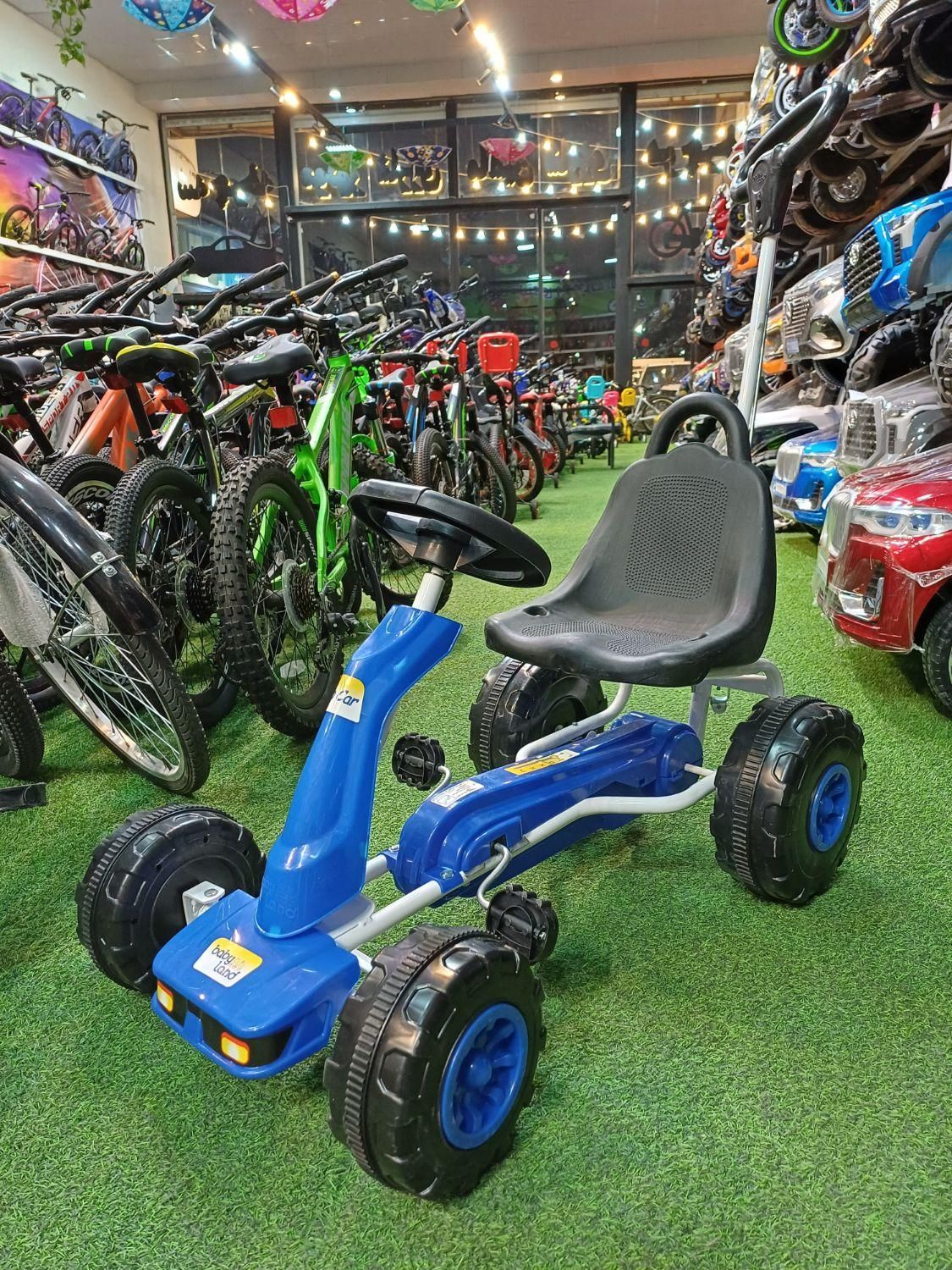 ماشین سه چرخه تاپ کارپدالی/مدل چهارچرخ زنجیری|اسباببازی بچه|مشهد, توس (بلوار توس)|دیوار