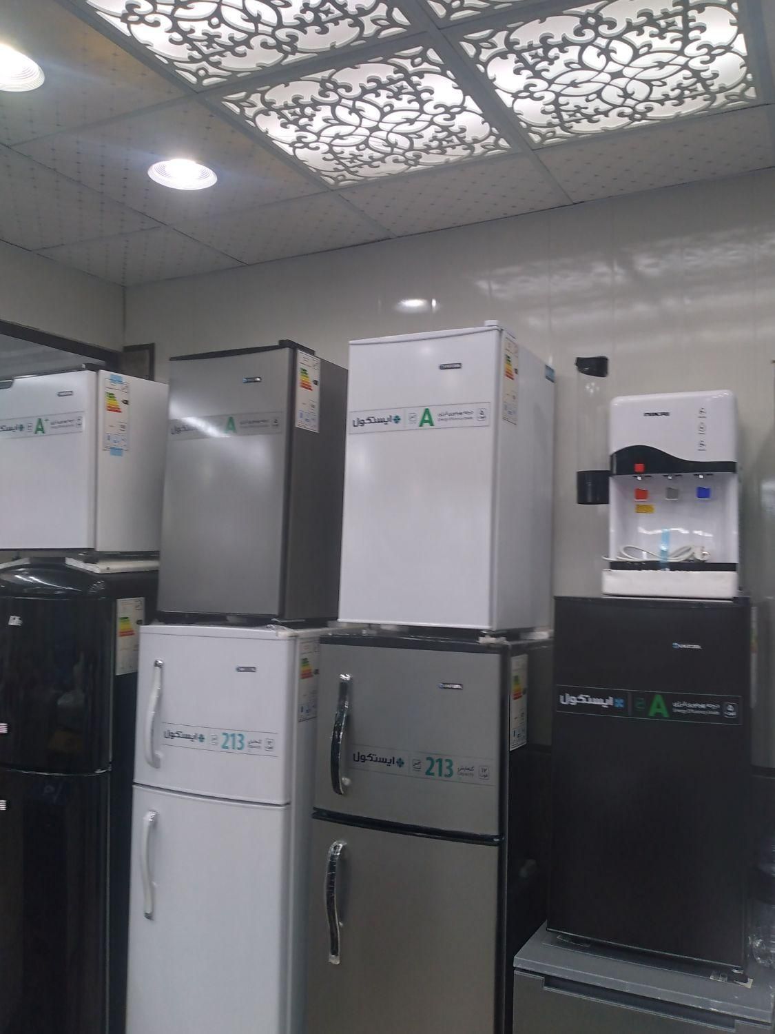 یخچال ۵ فوت هتلی اداری کوچک ایستکول مینی باری ۲۸۳۵|یخچال و فریزر|تهران, امین حضور|دیوار