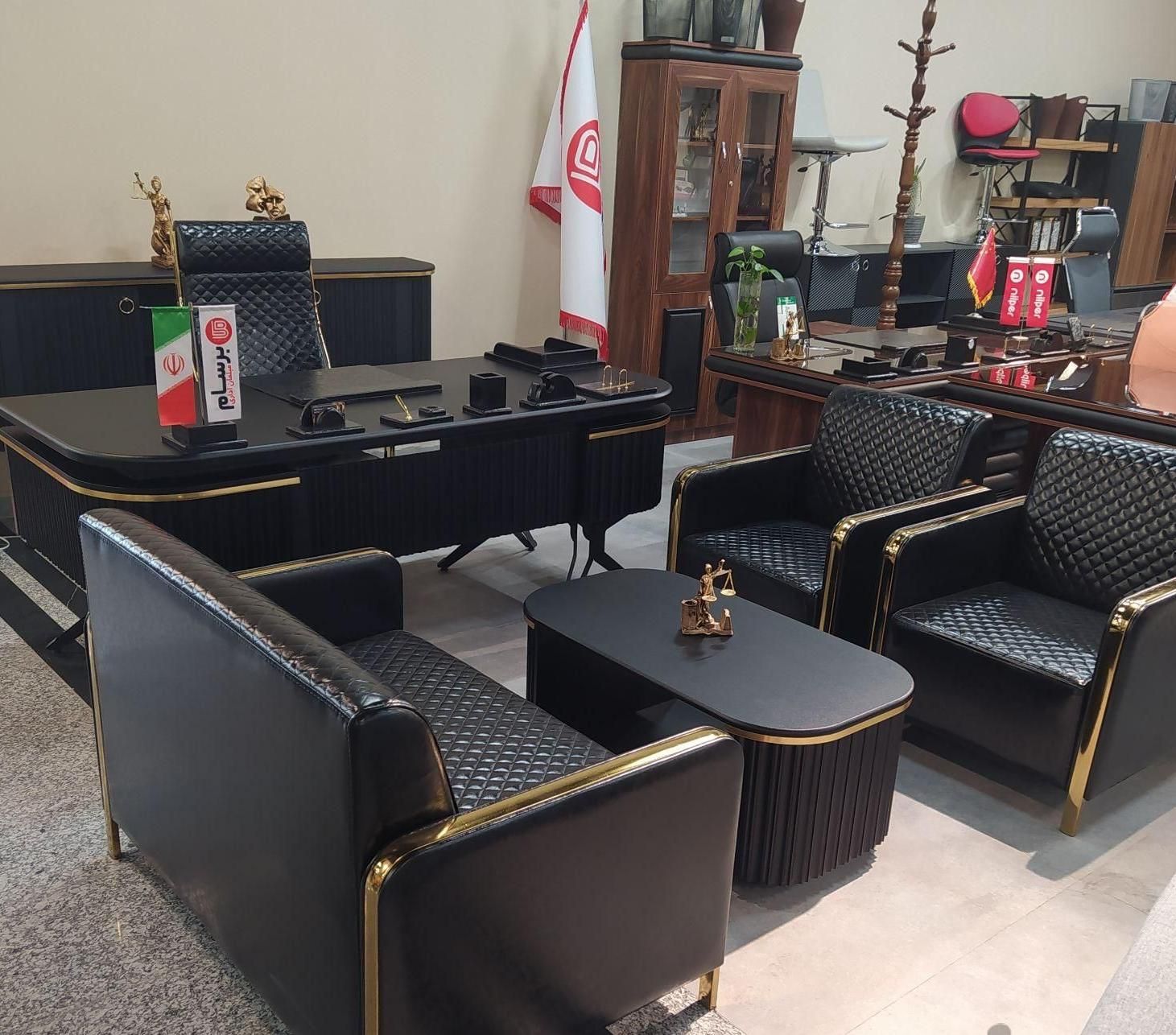 نیمست اداری پاندا میز مدرن میزاداری|دفتر کار|تهران, شهرک ولیعصر جنوبی|دیوار