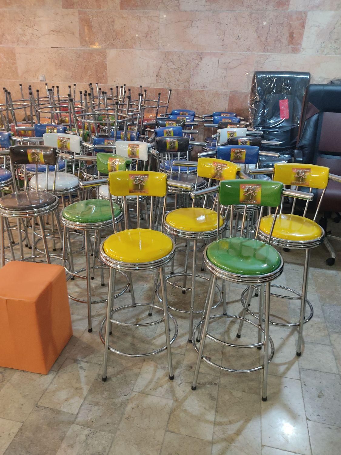 پاچال اپن صندلی سالنی|صندلی و نیمکت|مشهد, طلاب|دیوار