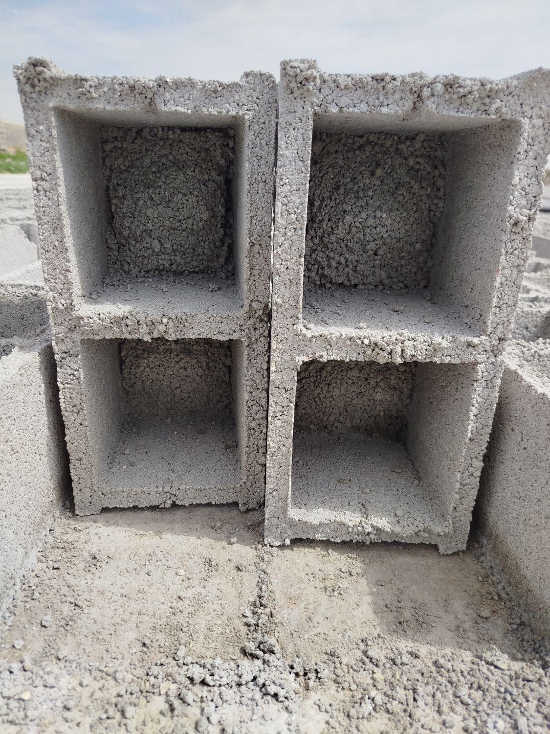 بلوک ساده و ته پر|مصالح و تجهیزات ساختمان|شیراز, سلطان آباد|دیوار