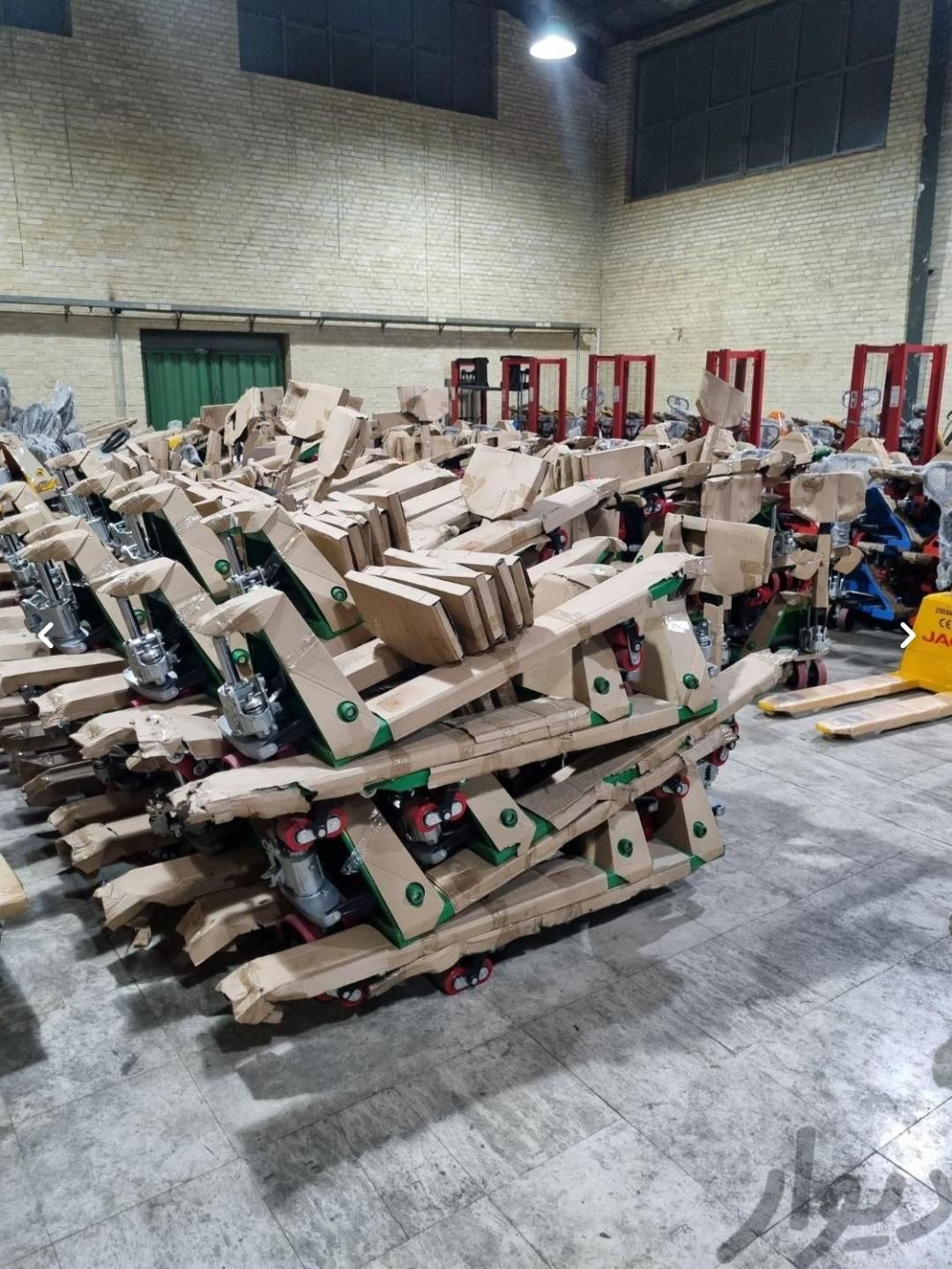 میزهیدرولیک لیفتراک|ماشین‌آلات صنعتی|ایلام, |دیوار