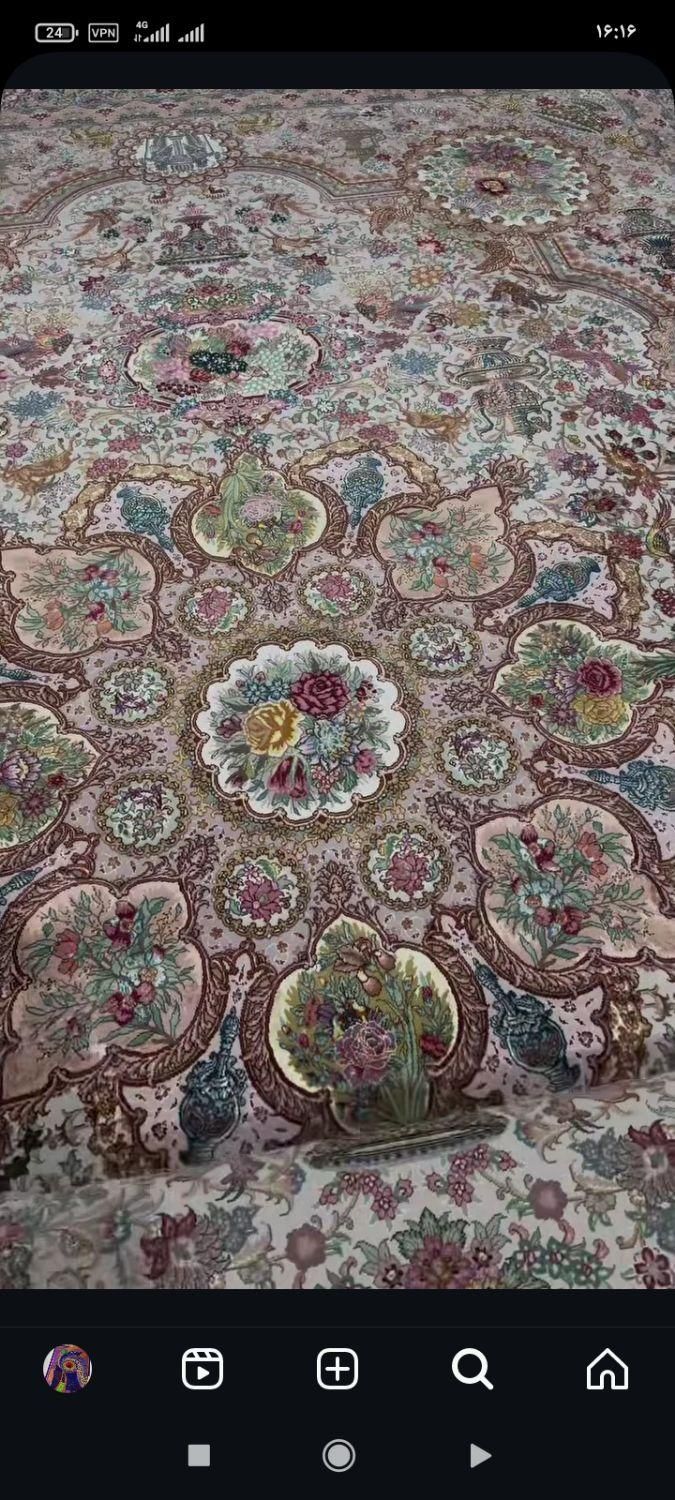 بافنده حرفه‌ای فرش دستباف|فرش|ارومیه, |دیوار