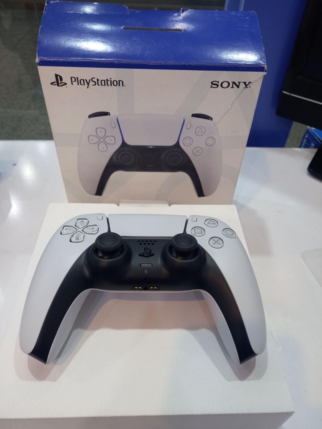 کنسول پلی PS4 دو دسته فول گیم|کنسول، بازی ویدئویی و آنلاین|شیراز, شهرک گلستان|دیوار