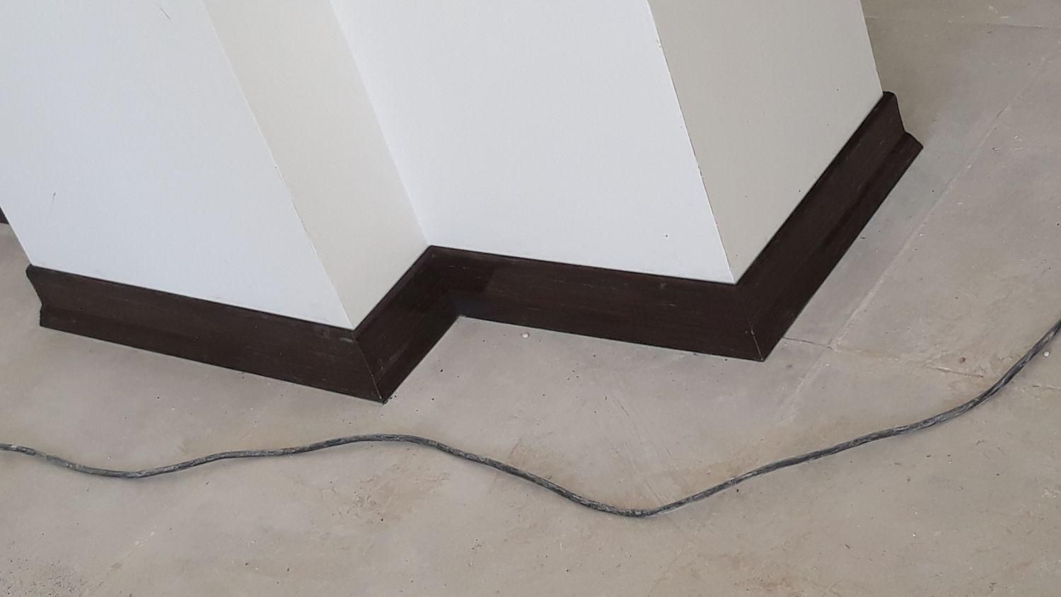 نصاب لمینت قرنیز کفپوش دیوارکوب ماربل شیت...|خدمات پیشه و مهارت|شیراز, رکن‌آباد|دیوار