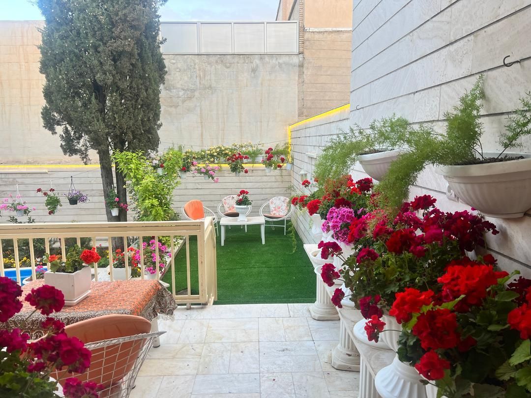 ویلایی ۳۲۵ متری/کوی سپاهان/۳۶۰ متر ساخت|فروش خانه و ویلا|اصفهان, کوی سپاهان|دیوار