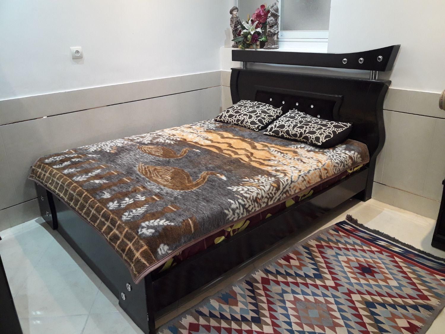 اجاره منزل فقط و فقط برای مسافر و خانواده|اجارهٔ کوتاه‌مدت آپارتمان و سوئیت|اصفهان, ارغوانیه|دیوار