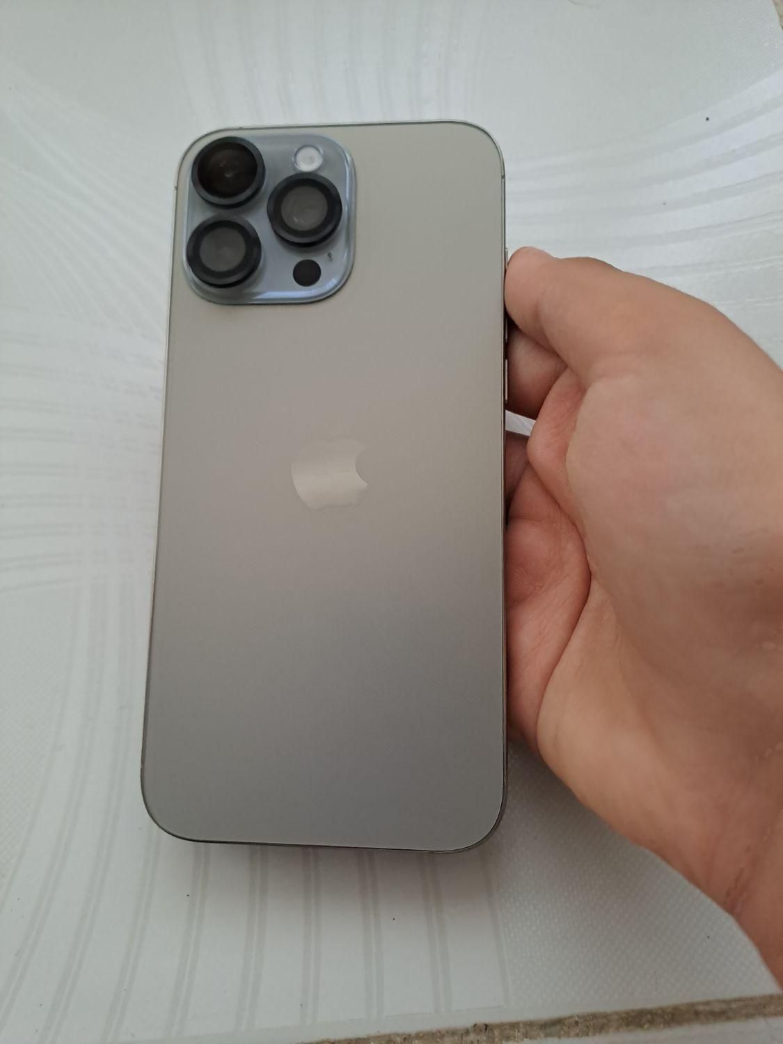 اپل iPhone 16 Pro Max با حافظهٔ ۱ ترابایت|موبایل|کرمانشاه, |دیوار