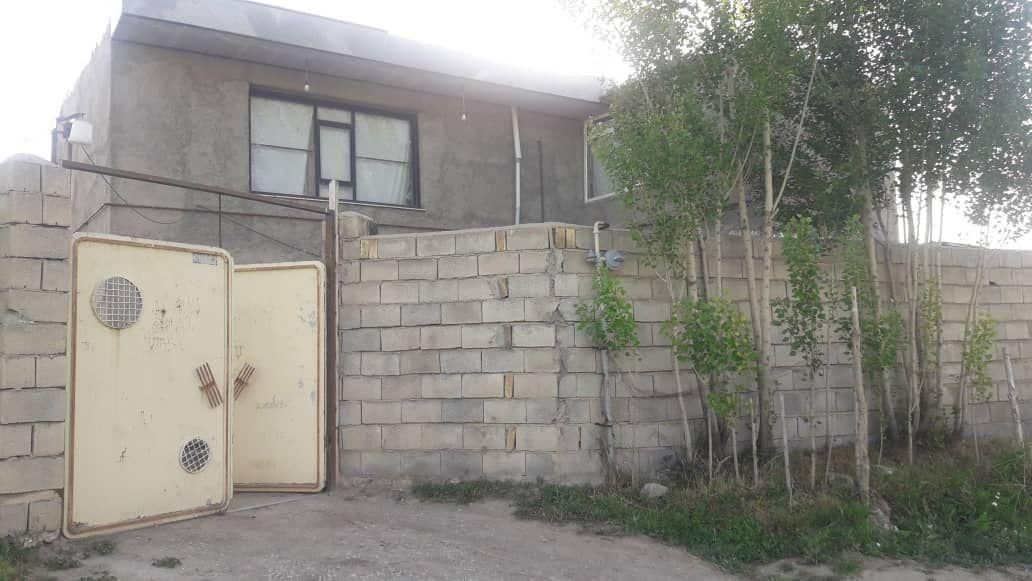 ۱۸۰۰۰متر مزرعه بزرگ.با ۲۸ساعت آب شیش آنچ در هفته|فروش دفتر صنعتی، کشاورزی، تجاری|نهاوند, |دیوار