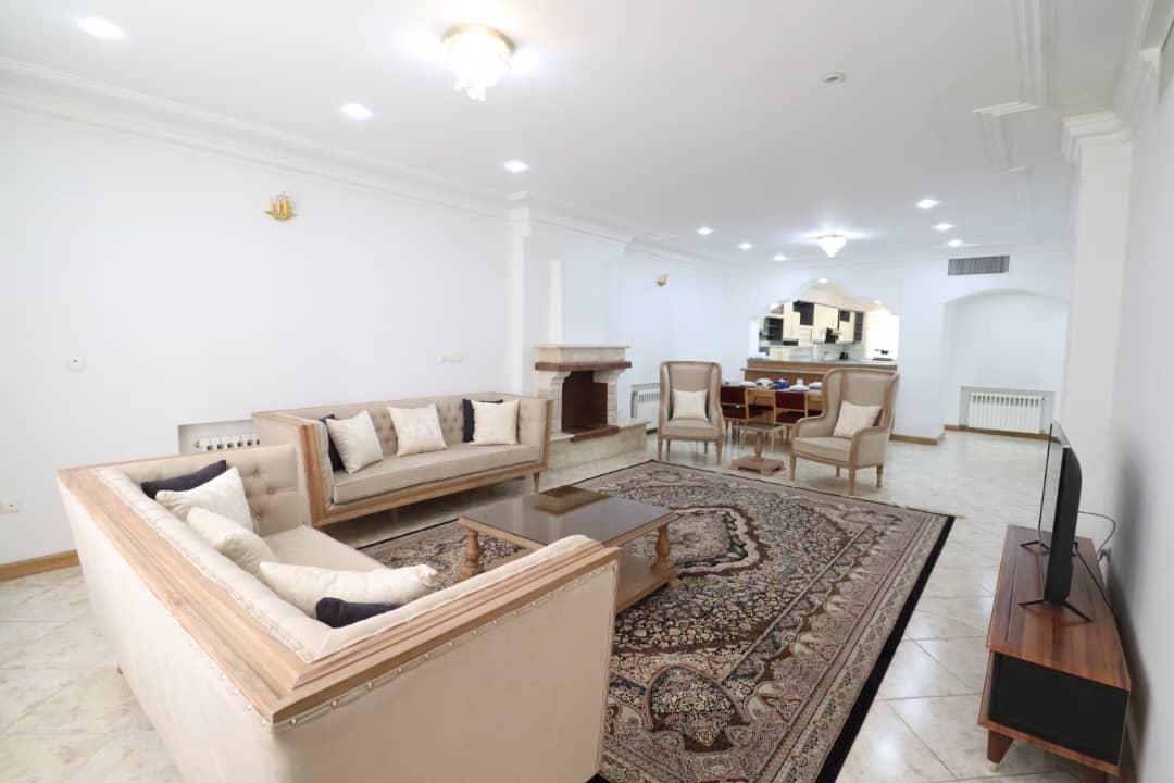 ۳ خواب مستر دار در چمران|اجارهٔ کوتاه‌مدت آپارتمان و سوئیت|شیراز, نیایش|دیوار