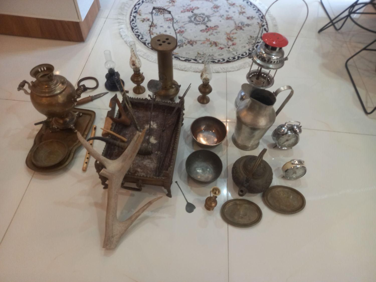 پک کامل وسیله های قدیمی سالم کارشده|کلکسیون اشیاء عتیقه|ساری, |دیوار