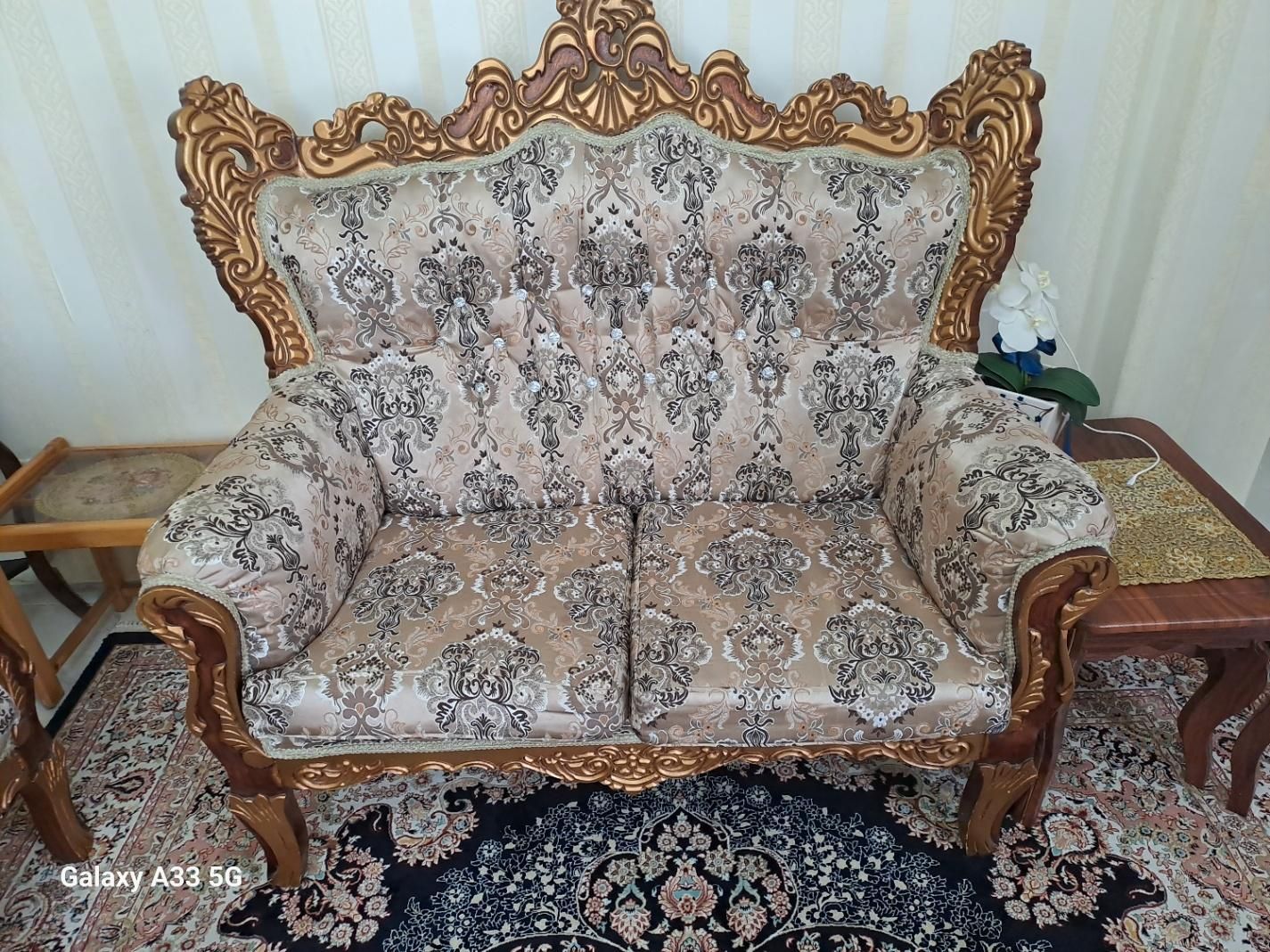 مبل 7 نفره سلطنتی کاملا سالم|مبلمان خانگی و میز عسلی|لاهیجان, یحی آباد|دیوار