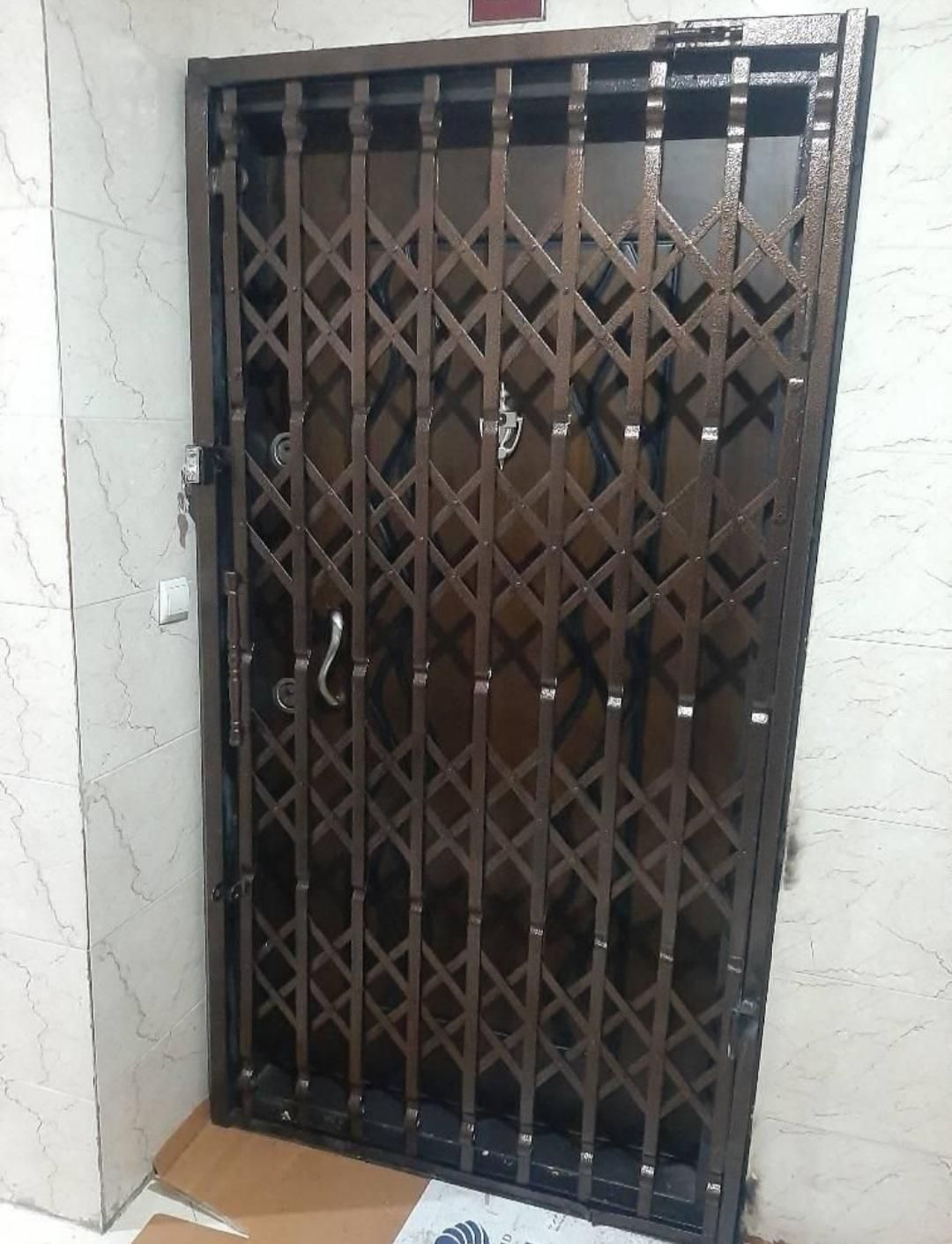 حفاظ نرده درب آکاردئونی آکاردئون پیروزی نظام آباد|خدمات پیشه و مهارت|تهران, تهرانپارس شرقی|دیوار